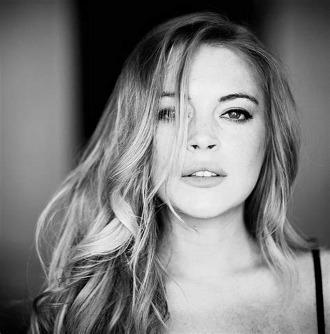 lindsay lohan nsfw|Lindsay Lohan posts topless photo of 'upper half' on Instagram.